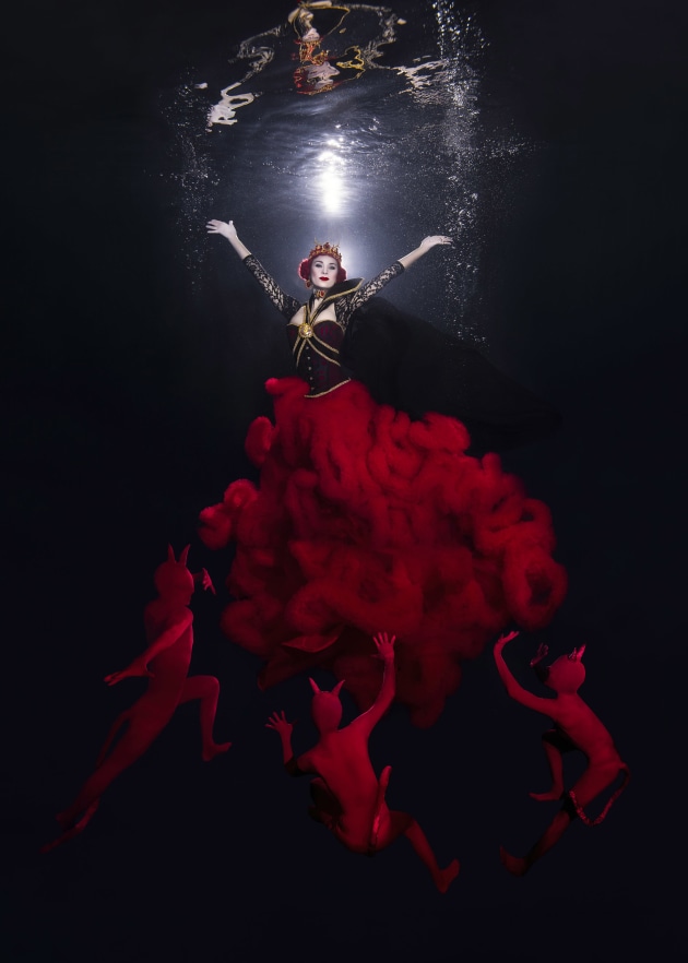 Winner, Underwater fashion, ‘Long Live the Queen!’ by Lucie Drlikova; Aquapalace Praha, Czech Republic | 2024 Ocean Art Underwater Photo Contest